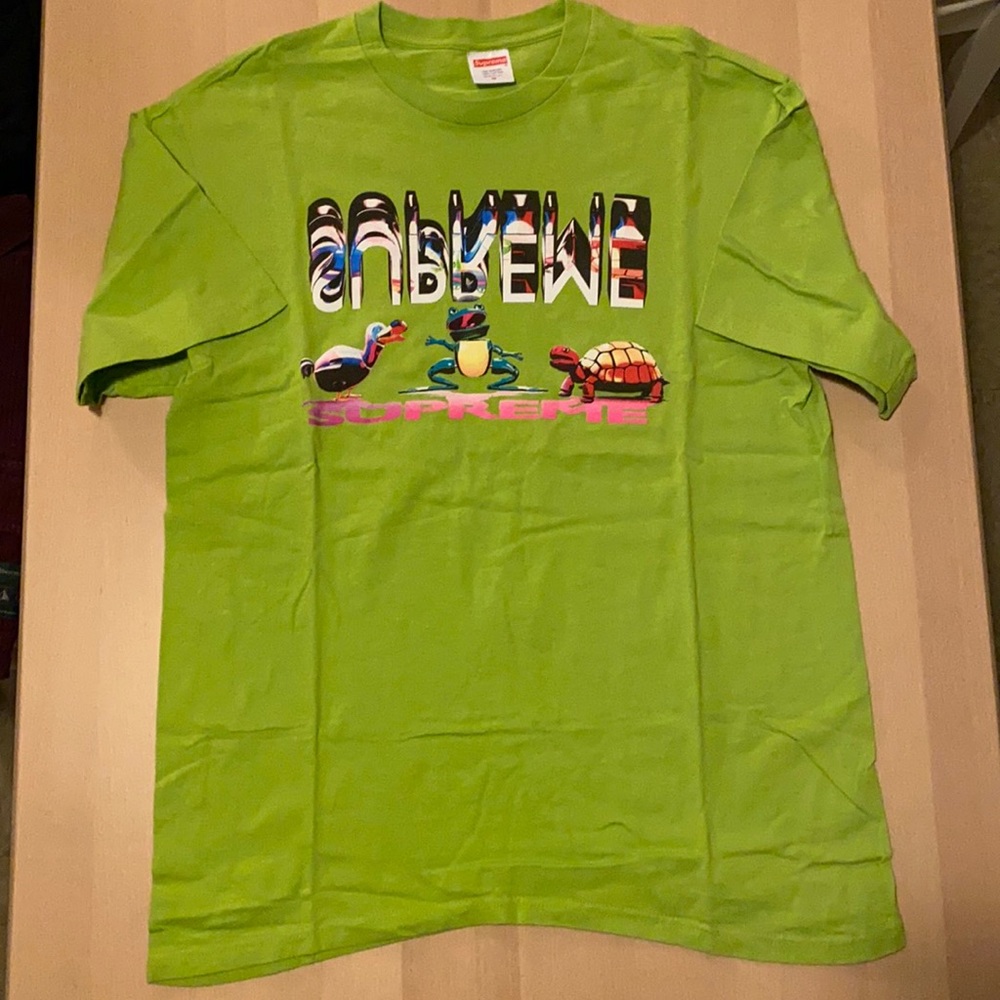Supreme Friends Tee